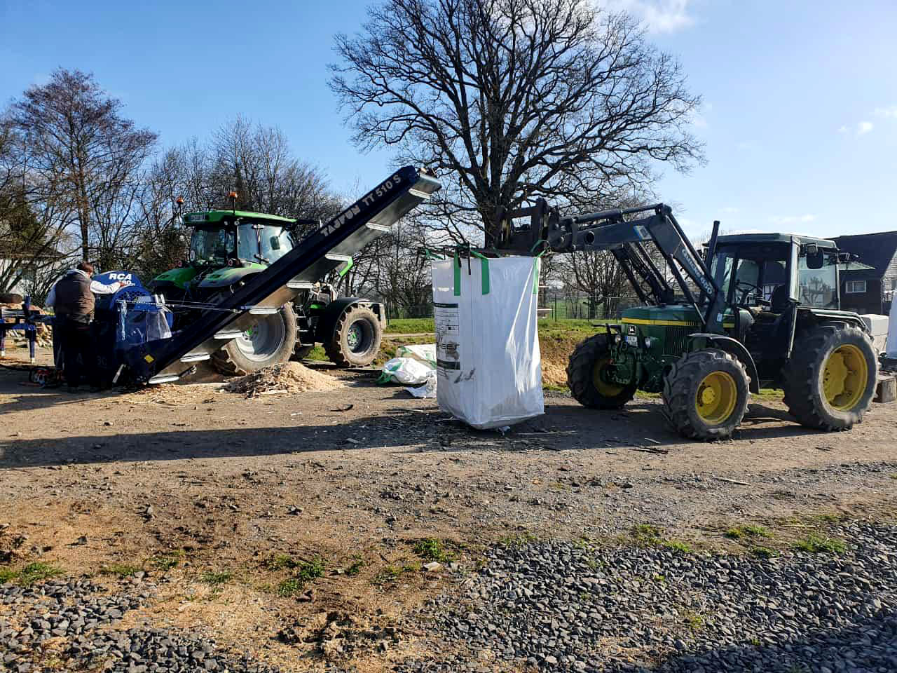 Deutz Fahr 5120 im Einsatz